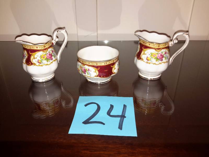 Royal Albert, Lady Hamilton.. 2 Creamers, 1 Sugar