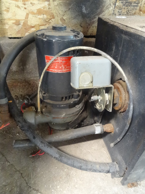 Hydraulic Pump With Reservoir, Pump...