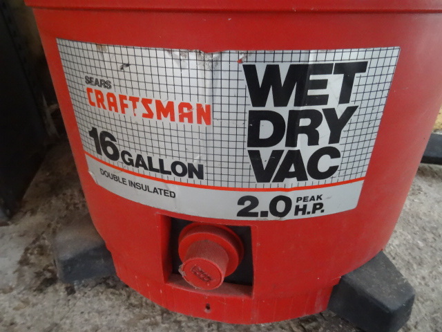 Craftsman 16 Gal. Wet Dry Vac. 2 HP...