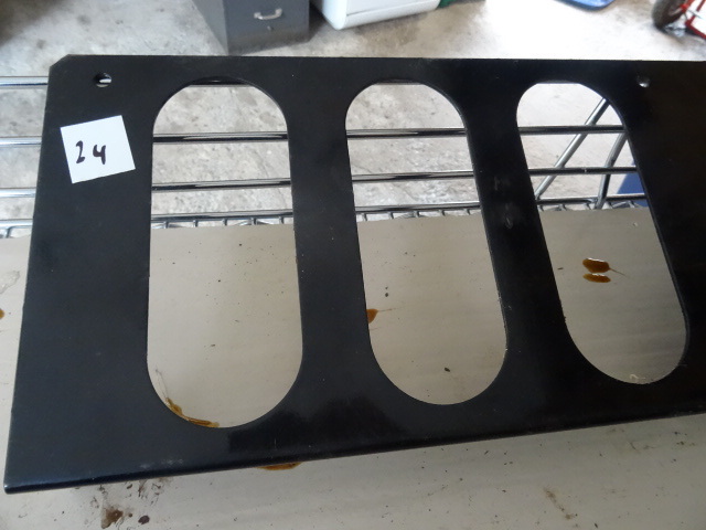 Rear light bracket for triple seale...