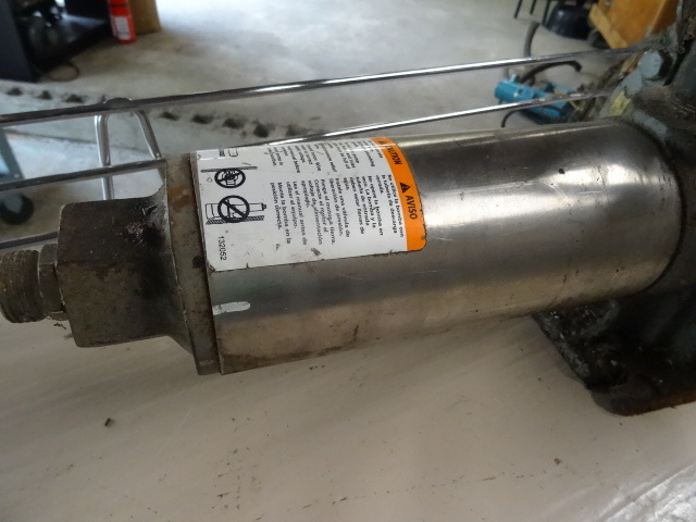 Dayton 2P372 booser pump. 115230 v...