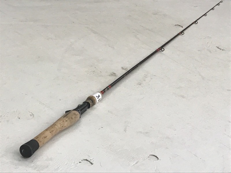 lot 48 image: Bass Pro Shops Fishing Rod