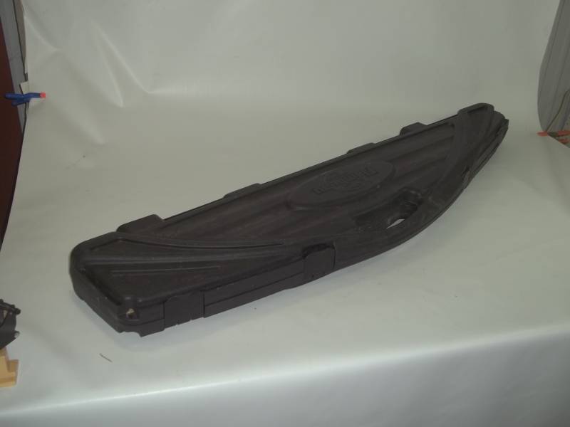 lot 28 image: Flambeau rifle and scope hard case