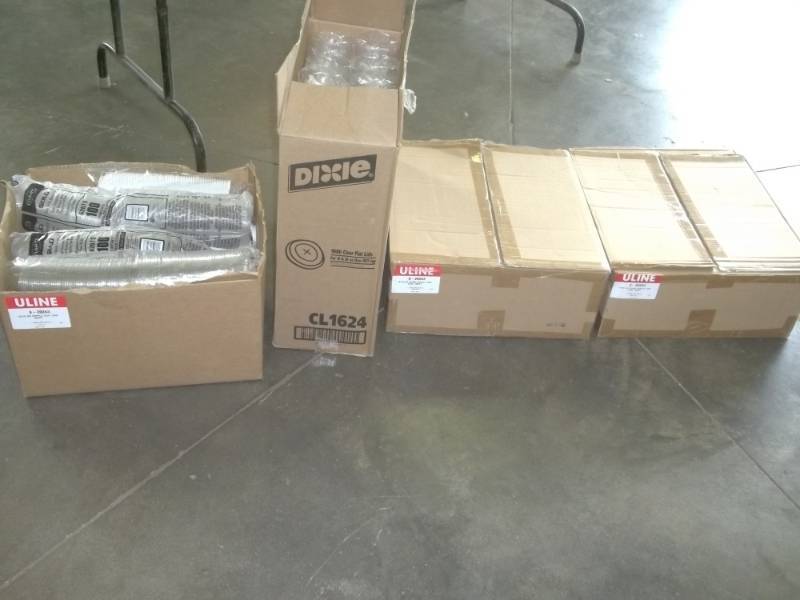 lot 58 image: 4 Cases of Disposable Cup Lids