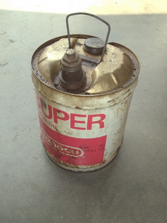 lot 64 image: Vintage oil can