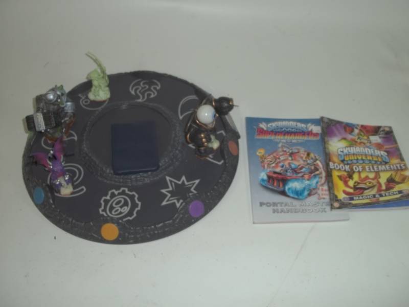 lot 95 image: PS3 Skylanders  Accessories