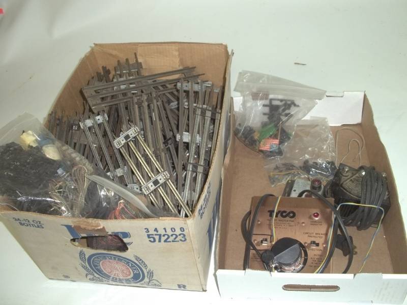 lot 97 image: Vintage Model Train Tracks and Transformers