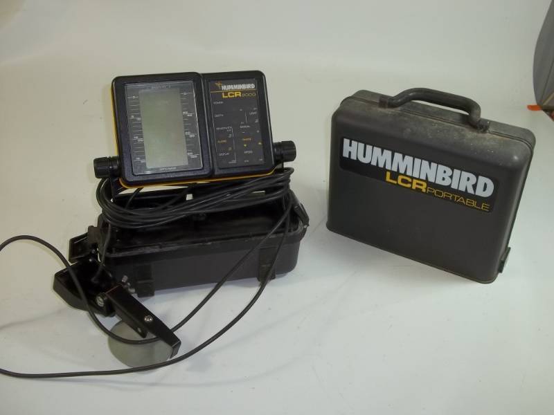 lot 102 image: Hummingbird LCR Portable