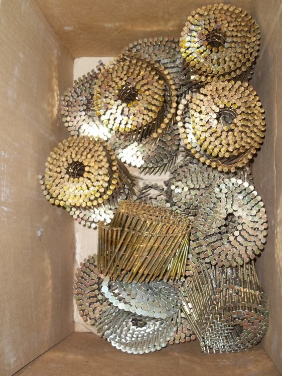 lot 114 image: Lot of Coil Nails