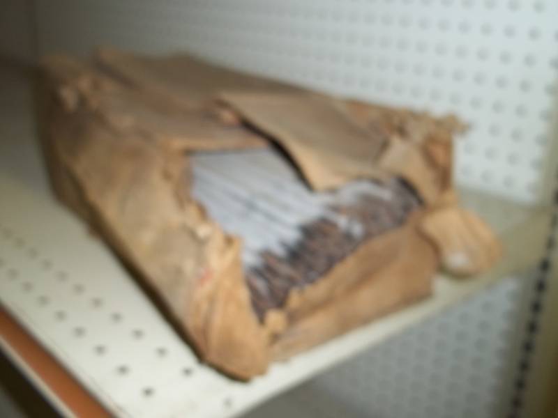 lot 132 image: Large Box of Welding Rods 7018