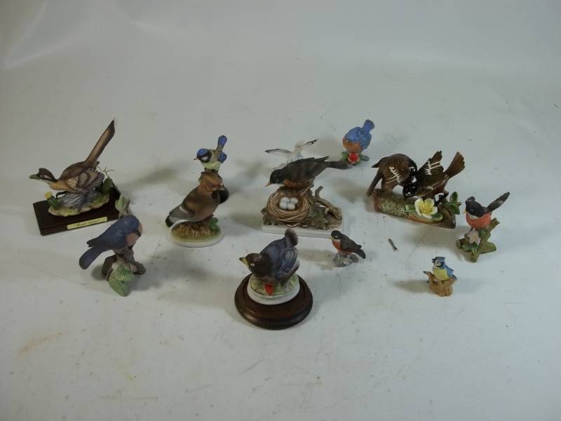 lot 185 image: Bird Figurines