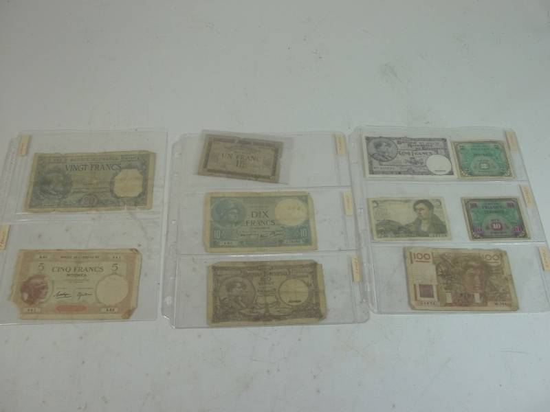 lot 8 image: Foreign Currency