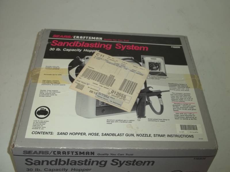 lot 263 image: Craftsman Sandblasting System 30 lb. capacity hopper