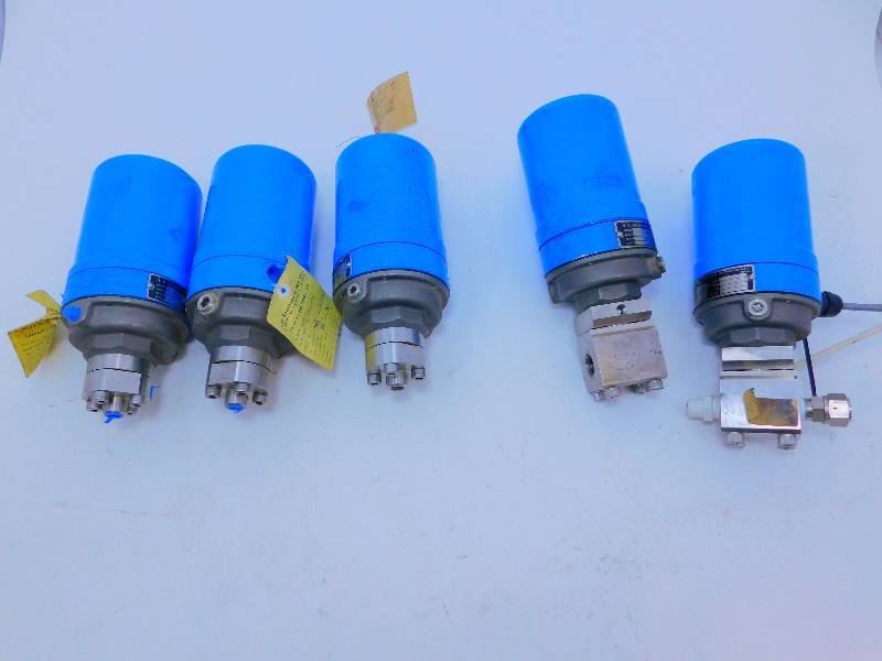 lot 51 image: Lot of H.D.Baumann Control Valves