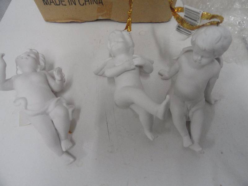 Lot of Christmas Tree Ornaments