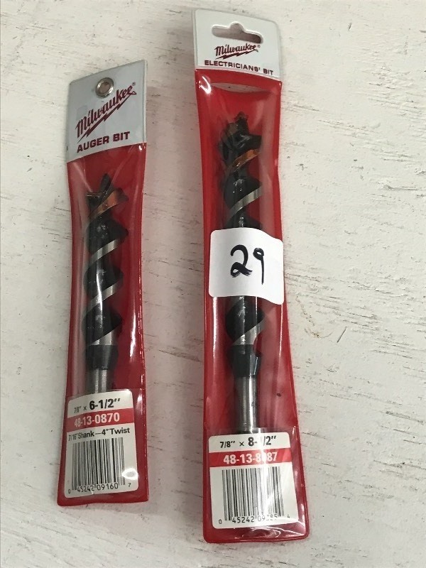 lot 29 image: (2) Milwaukee Bits