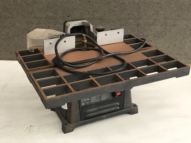 lot 37 image: Craftsman Router & Table Set