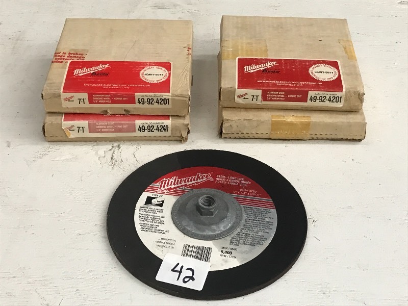 lot 42 image: (5) New Milwaukee Grinding Wheels
