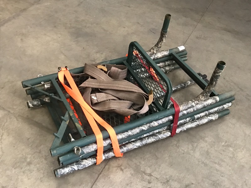 lot 50 image: Steel Ladder Stand