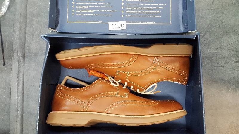 lot 1100 image: Sperry Mens Gold Bellingham Wingtip Oxford Tan Shoe   Shoes size 11