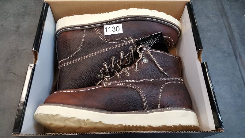 lot 1130 image: Dickies MN 6Inch Trader Boot Oxblood size 10 12