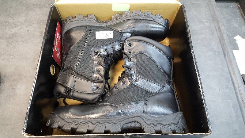lot 1132 image: Rocky Mens Alpha Force 8 Duty Boot  Boots - Medium Black size 13