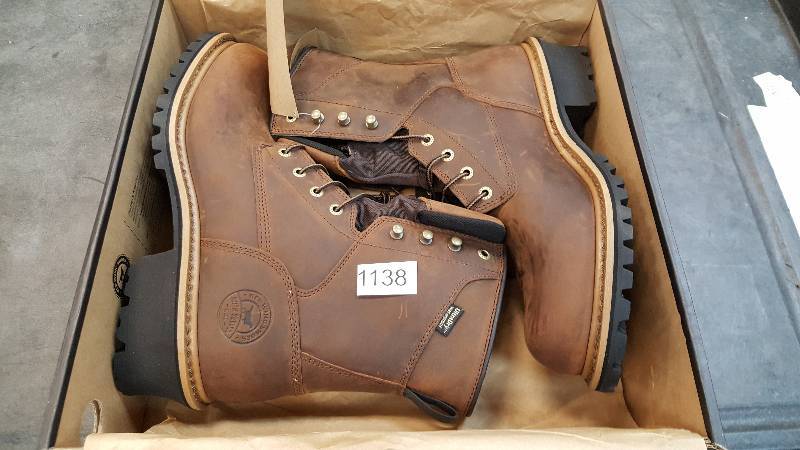 lot 1138 image: Irish Setter Mens Mesabi 8 Waterproof Work Boot   Boots  Wide Brown size 10.5