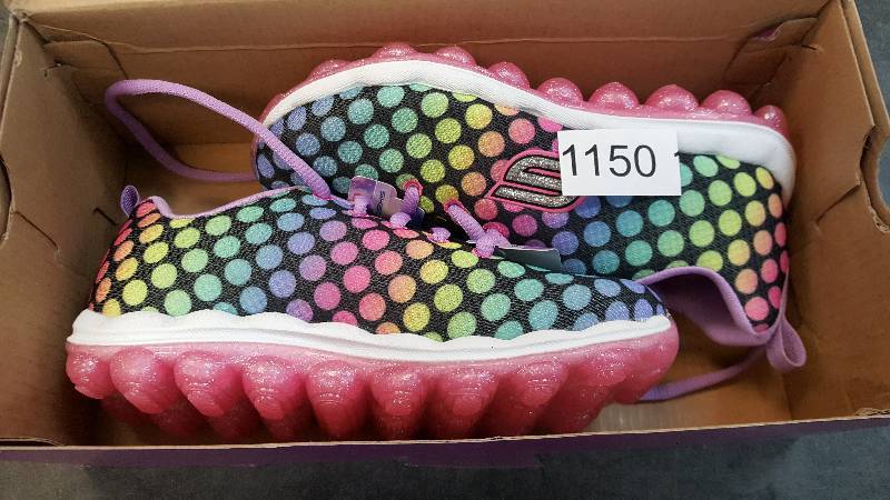 lot 1150 image: Skechers Kids Skech Air-Dotty Daze Athletic Shoe  Shoes Black Multi size 1