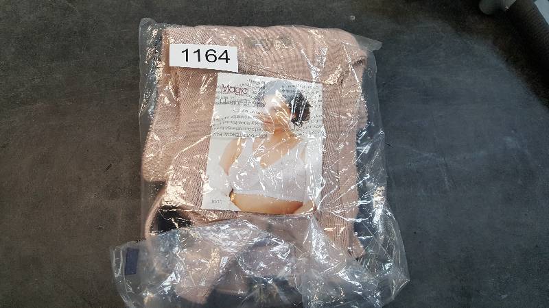 lot 1164 image: Womens Glamorise Seamless Support T-Shirt Bra cafe 38 D