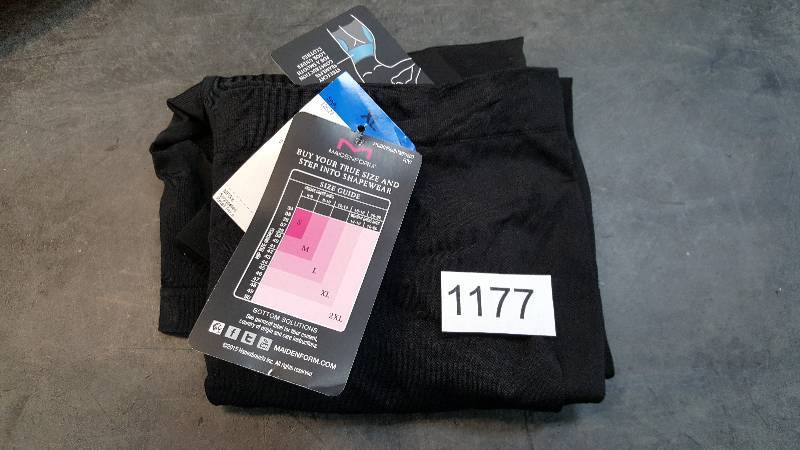 lot 1177 image: Womens&nbspNGYA2 Maidenform Seamless Thigh Slimmer  Shaper Black X Large