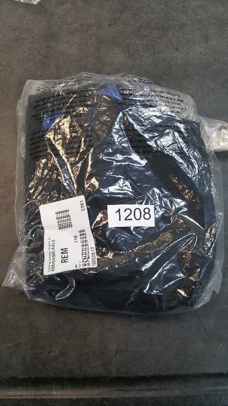 lot 1208 image: Champion Authentic Womens Jersey Capri Pants Black X Large