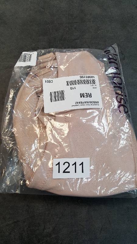 lot 1211 image: Womens Glamorize Front-Close Underwire Bra Cafe 42 DD