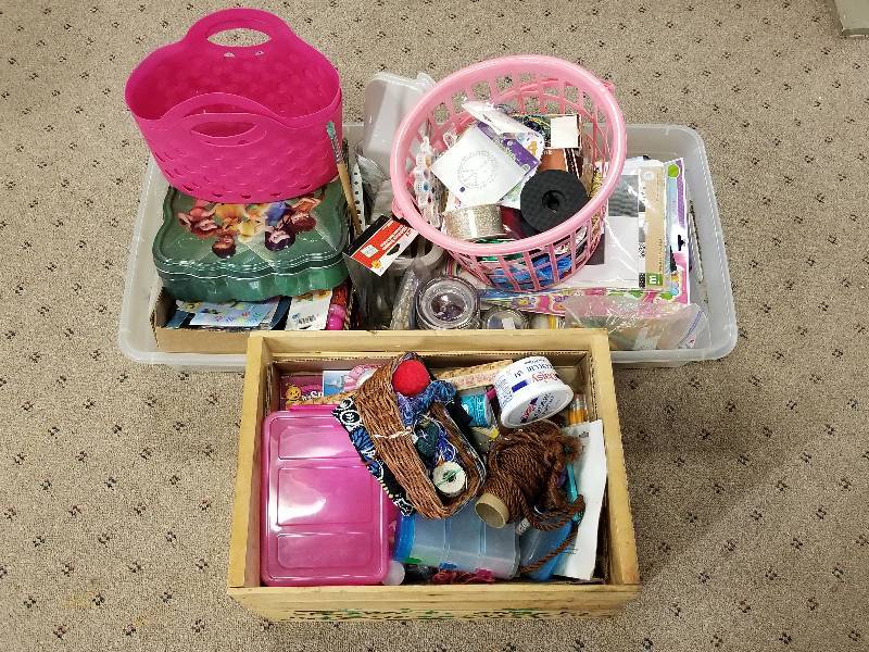 lot 91 image: Large Lot of Craft & Painting Supplies, Stickers, etc