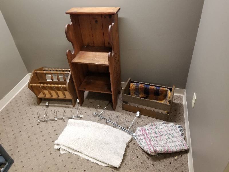 lot 66 image: Lot - Wood Cabinet (40x17x15), Magazine Rack, Braided Rugs, etc