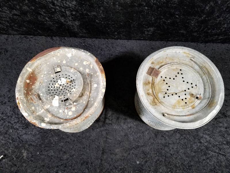 lot 70 image: Lot - Minnow Buckets