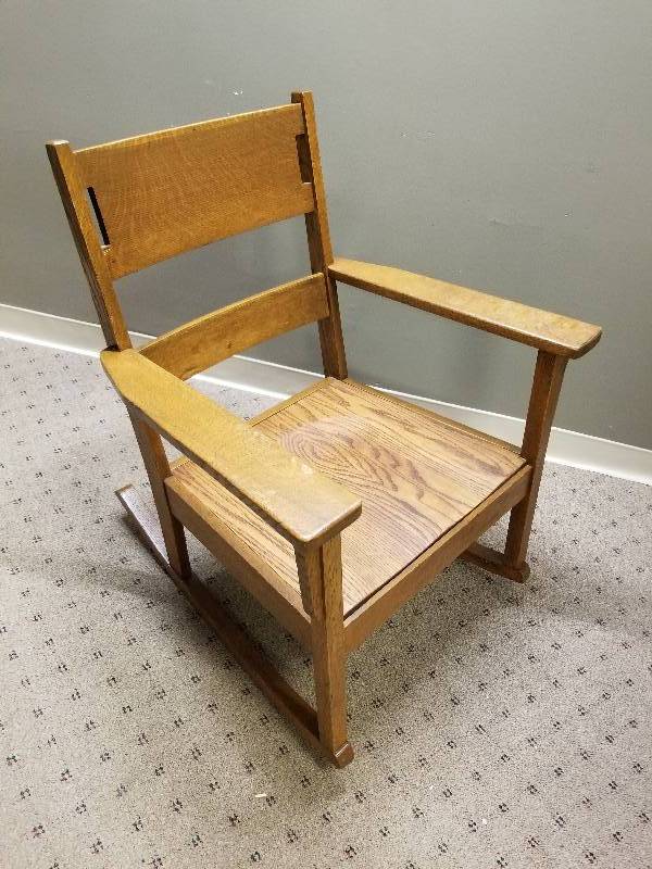 lot 65 image: Solid Wood Mission Style Rocking Chair, great condition, 31x26x19