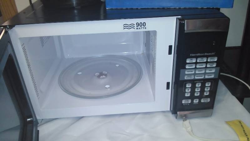 lot 88 image: Small Appliance Jerky kit, Microwave, Coffee Maker, Waffle Iron and more