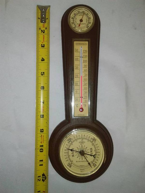 lot 39 image: Springfield Humidity, Barometer and Temper Gauge