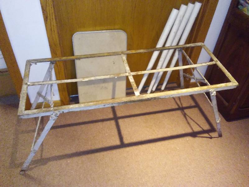 lot 80 image: Vintage Upscale Lot, Collapsible metal frame (43 x 16 x 20 inches H), small vintage laminate top (13  X 22 INCHES) , table legs (4) 28 Inches
