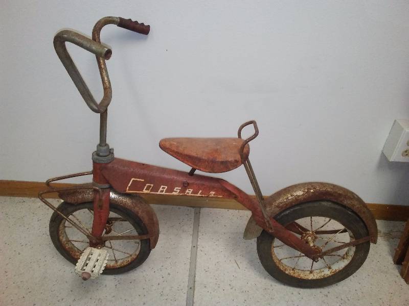 lot 97 image: Rare Corsair Front Peddle Bike