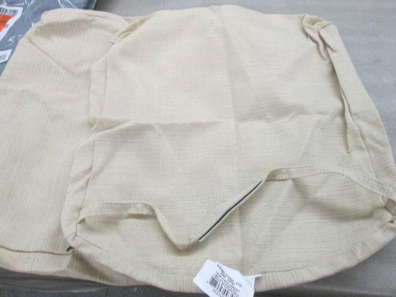 Lot of 3 Oatmeal Patio Dining Chair...