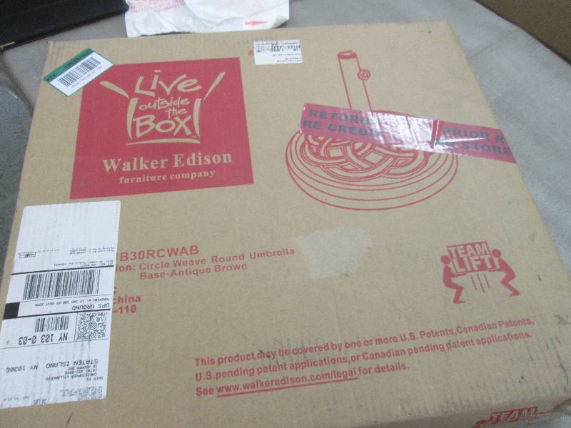 Walker Edison Furniture Company Cir...