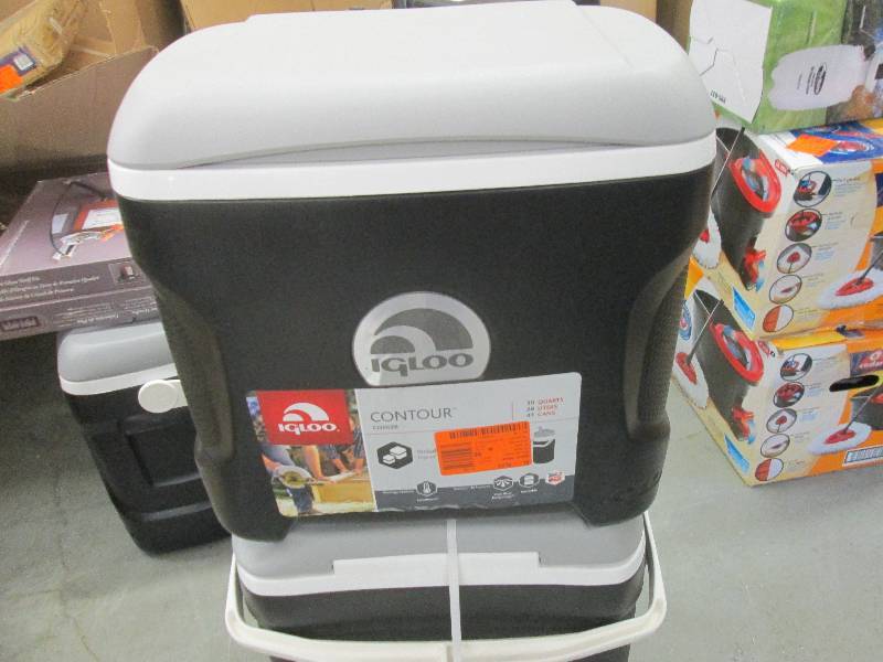Igloo Contour Combo 30 Qt. Cooler w...