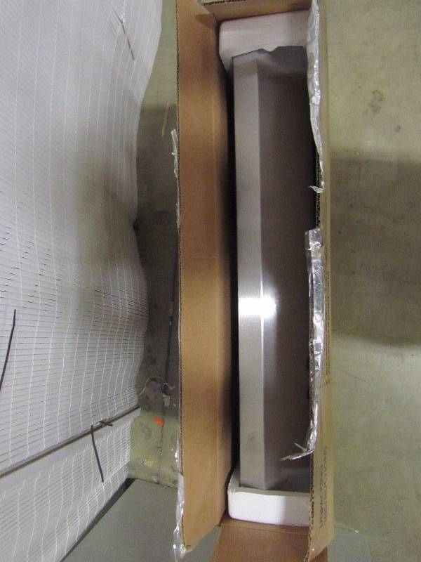 lot 16 image: Whirlpool 30 in. Non-Vented Range Hood in Stainless Steel UXT4030ADS