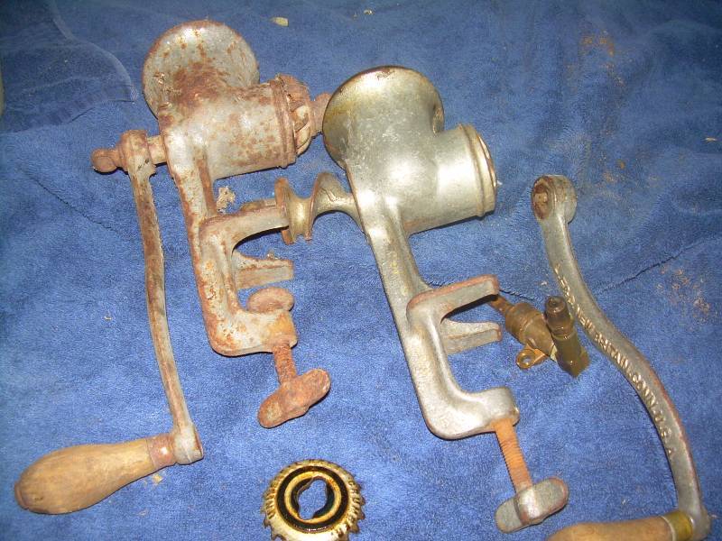 ANTIQUE HAND GRINDERS