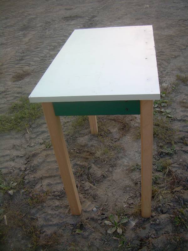 WOODEN SHOP TABLE