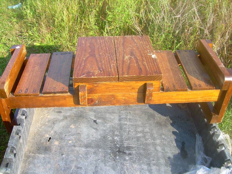 WOOD COFFEE TABLE AND FOOT STOOL