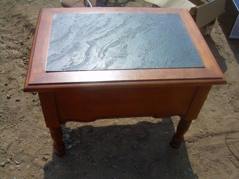 WOOD END TABLE