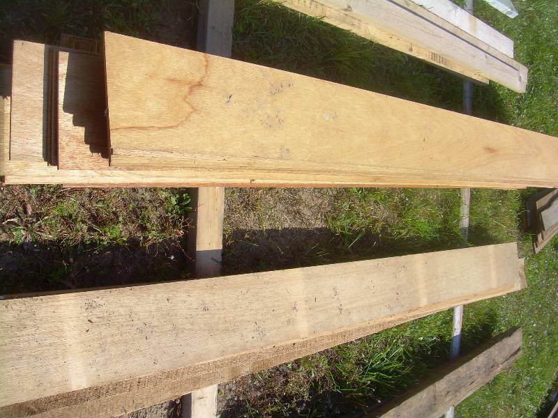 18 IN X 7 12 IN WIDE BOARDS
