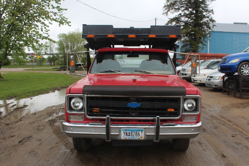 lot 1802 image: Chevrolet C20 Scottsdale Ramp Truck  Car Hauler - NO RESERVE